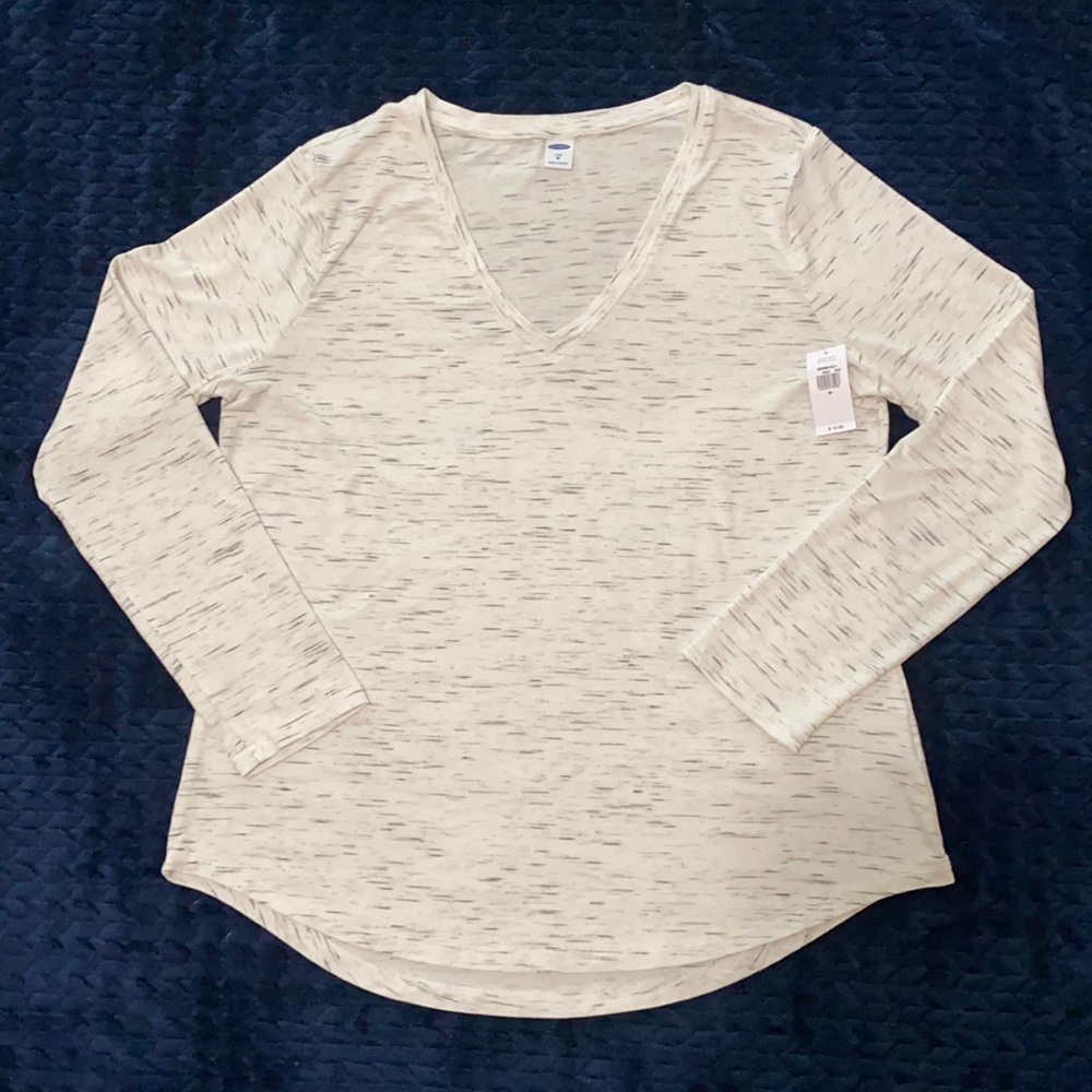 Old Navy Luxe V-Neck Long-Sleeved Tee - Size M